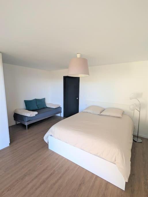 Bienvenue Chez Severine Et Julien Appartement 75M2 Mirefleurs Экстерьер фото